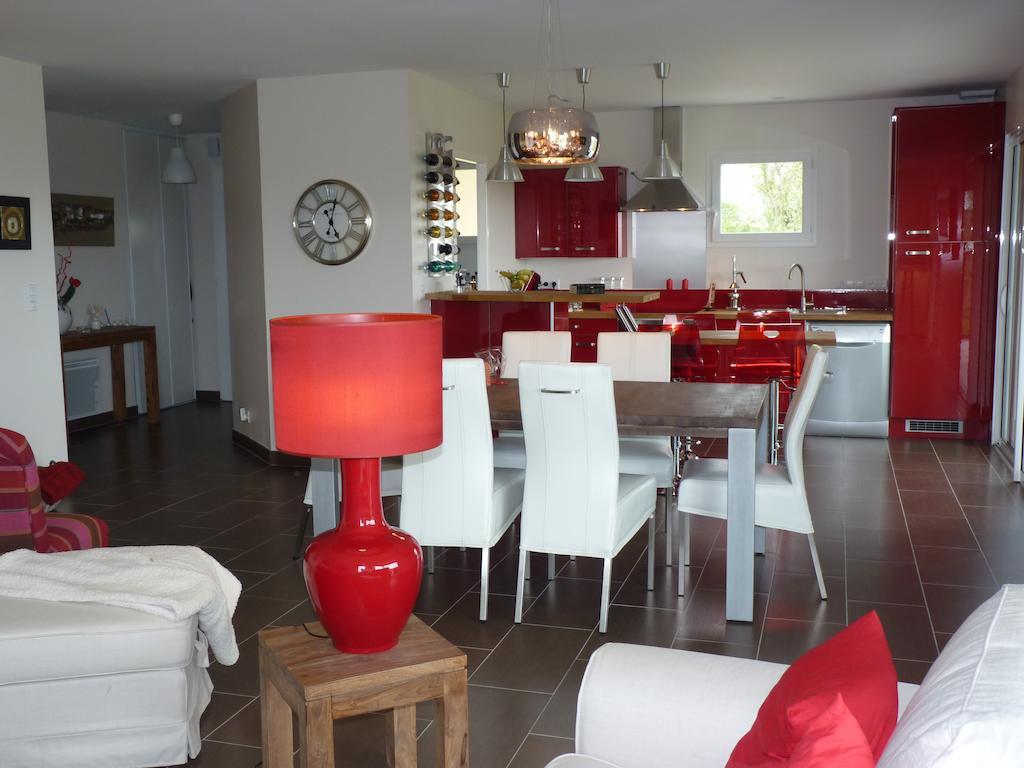 Gite Les Vignes Cravenceres Room photo